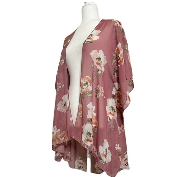 Emory Park Blush Pink Floral Kimono - Picture 2 of 4